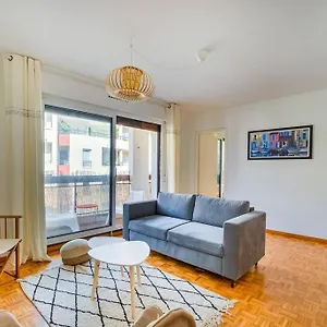 Appartement Beau T3 Clim Grand Balcon Plage Calanques Vieux Port, Marseille